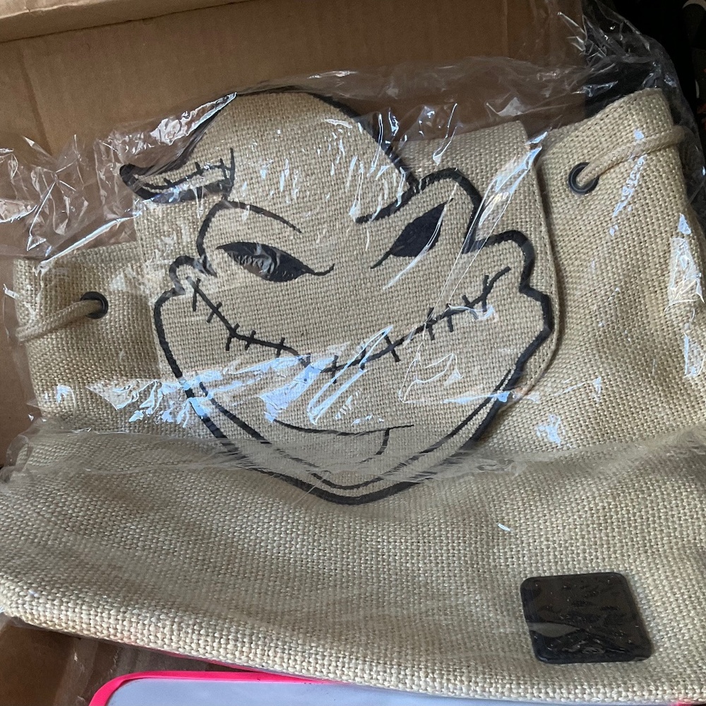 LOUNGEFLY BURLAP  FULL SIZE   BKPK OOGIE BOOGIE  NWT